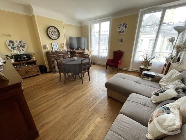Appartement F3 à vendre - 3 pièces - 67.0 m2 - ARGENTAN - 61 - BASSE-NORMANDIE - Century 21 Ml Immobilier