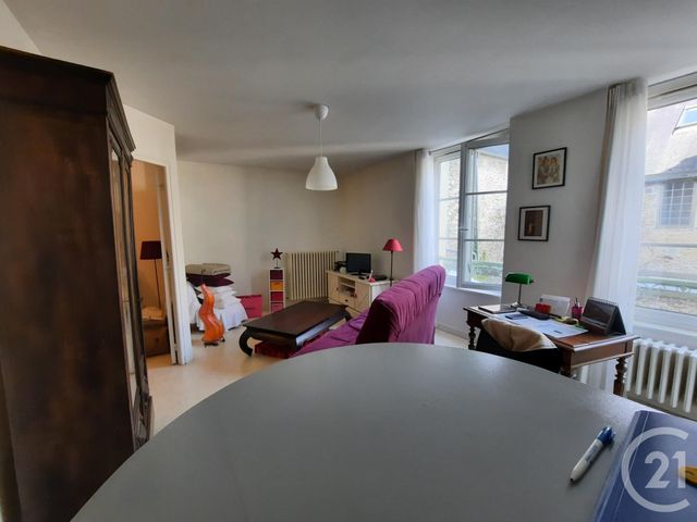 Appartement F2 à louer - 2 pièces - 33.0 m2 - ARGENTAN - 61 - BASSE-NORMANDIE - Century 21 Ml Immobilier