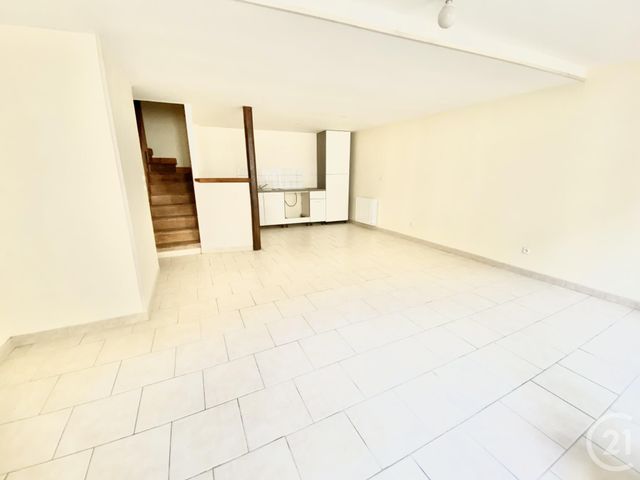 appartement à louer - 3 pièces - 55.75 m2 - BOUCE - 61 - BASSE-NORMANDIE - Century 21 Ml Immobilier