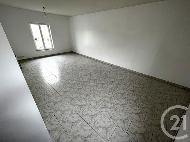 Appartement F3 à louer TRUN