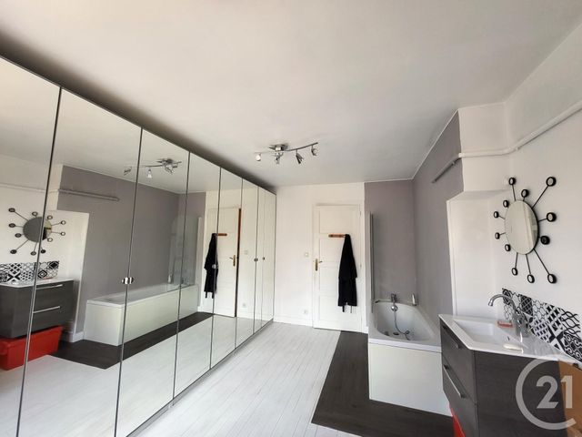 maison à vendre - 6 pièces - 120.67 m2 - ARGENTAN - 61 - BASSE-NORMANDIE - Century 21 Ml Immobilier