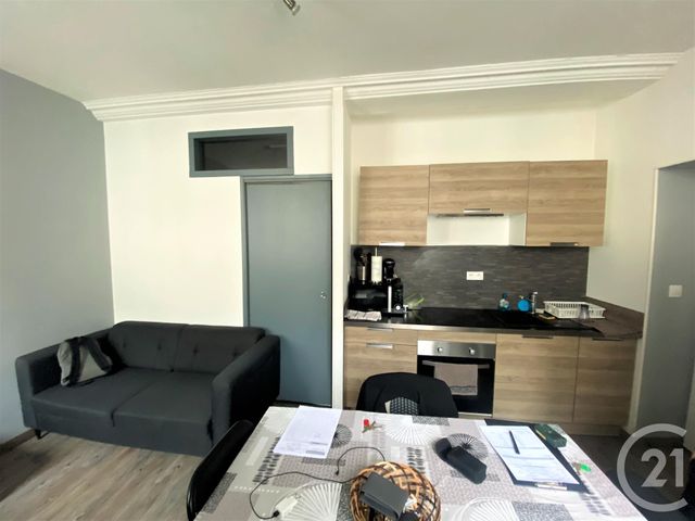 Appartement à louer - 2 pièces - 27.0 m2 - ARGENTAN - 61 - BASSE-NORMANDIE - Century 21 Ml Immobilier