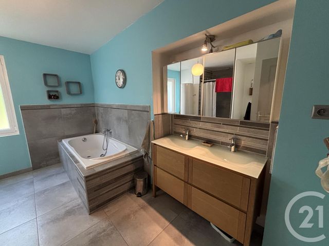 maison à vendre - 6 pièces - 164.0 m2 - ARGENTAN - 61 - BASSE-NORMANDIE - Century 21 Ml Immobilier