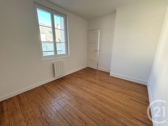 Appartement F3 à louer - 3 pièces - 70.7 m2 - ARGENTAN - 61 - BASSE-NORMANDIE - Century 21 Ml Immobilier