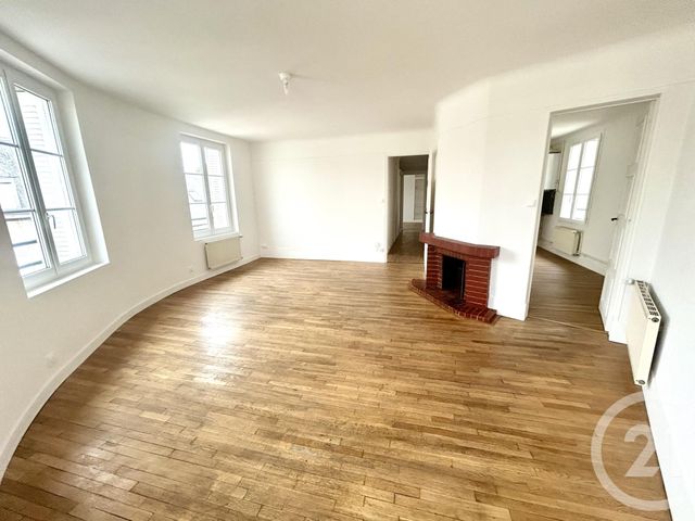 Appartement à louer - 3 pièces - 77.0 m2 - ARGENTAN - 61 - BASSE-NORMANDIE - Century 21 Ml Immobilier