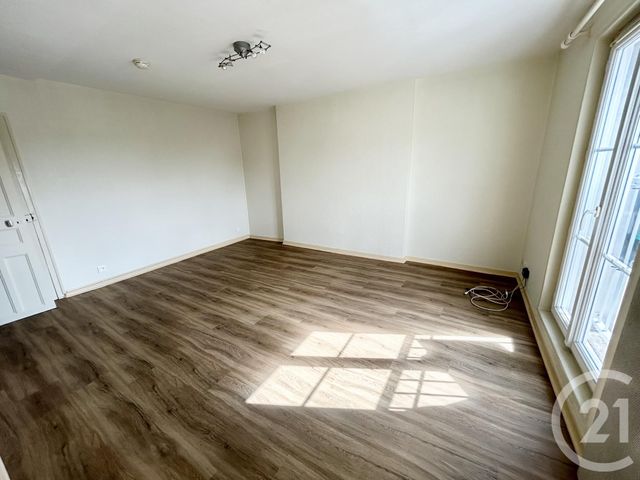 Appartement F2 à louer - 2 pièces - 39.0 m2 - ARGENTAN - 61 - BASSE-NORMANDIE - Century 21 Ml Immobilier