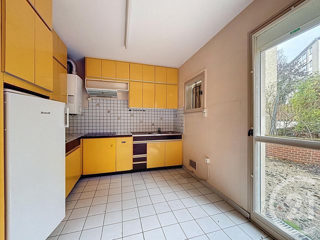 maison à vendre - 8 pièces - 118.0 m2 - ARGENTAN - 61 - BASSE-NORMANDIE - Century 21 Ml Immobilier