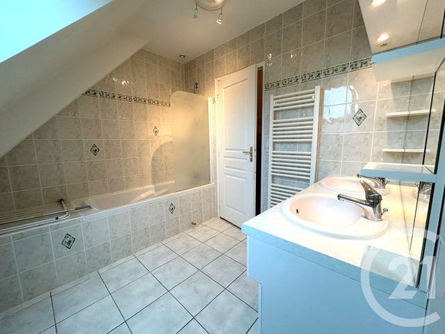 maison à louer - 7 pièces - 156.0 m2 - BOISCHAMPRE - 61 - BASSE-NORMANDIE - Century 21 Ml Immobilier