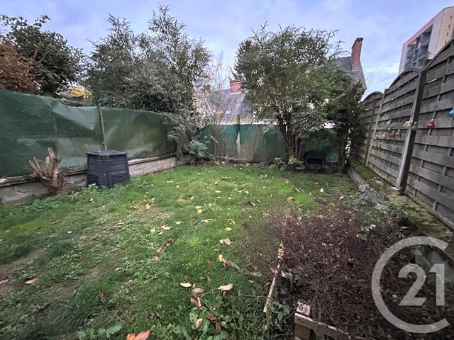 maison à louer - 5 pièces - 102.08 m2 - ARGENTAN - 61 - BASSE-NORMANDIE - Century 21 Ml Immobilier