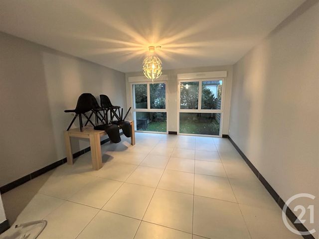 maison à louer - 5 pièces - 102.08 m2 - ARGENTAN - 61 - BASSE-NORMANDIE - Century 21 Ml Immobilier