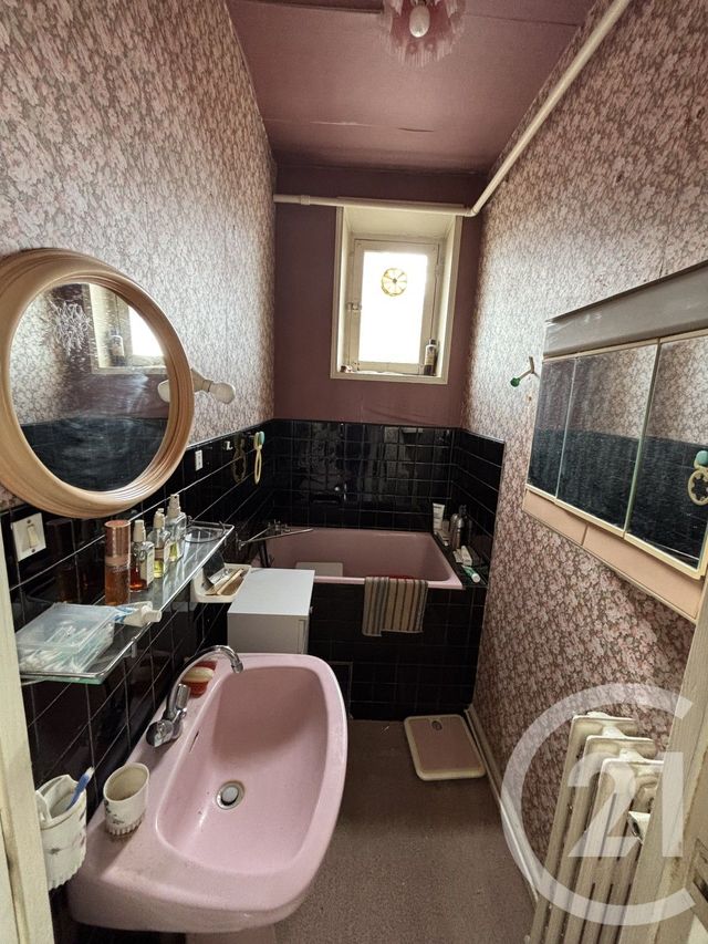 maison à vendre - 5 pièces - 134.03 m2 - ALMENECHES - 61 - BASSE-NORMANDIE - Century 21 Ml Immobilier