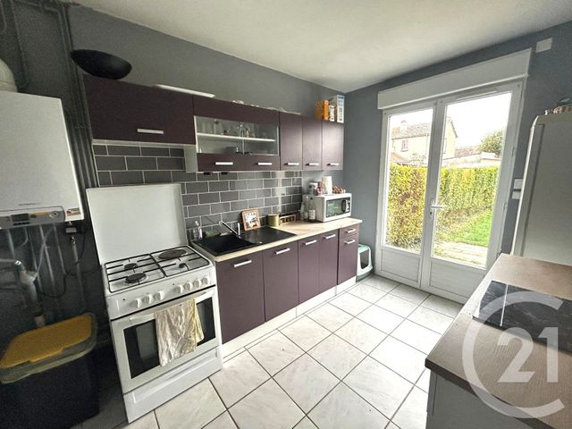 maison à louer - 4 pièces - 80.0 m2 - ARGENTAN - 61 - BASSE-NORMANDIE - Century 21 Ml Immobilier