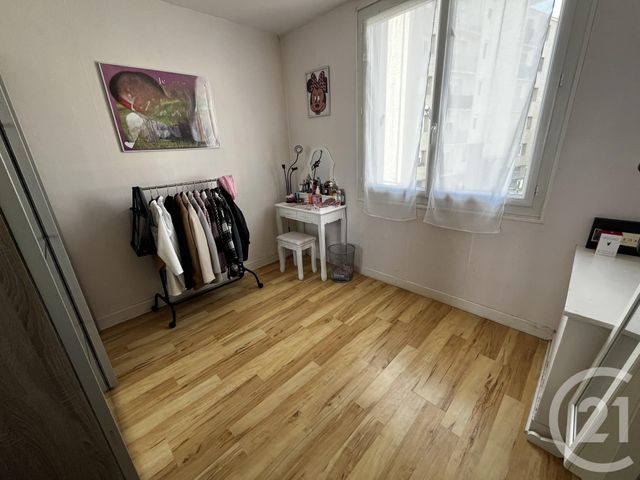 maison à louer - 4 pièces - 80.0 m2 - ARGENTAN - 61 - BASSE-NORMANDIE - Century 21 Ml Immobilier