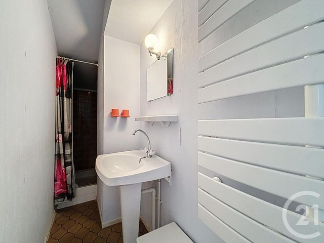 Appartement à vendre - 5 pièces - 103.46 m2 - ARGENTAN - 61 - BASSE-NORMANDIE - Century 21 Ml Immobilier