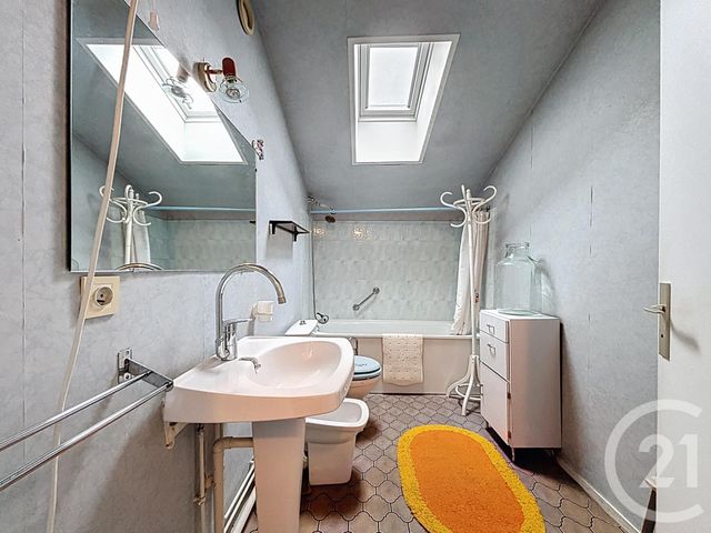 Appartement à vendre - 5 pièces - 103.46 m2 - ARGENTAN - 61 - BASSE-NORMANDIE - Century 21 Ml Immobilier