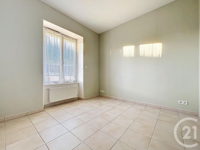 maison à louer - 3 pièces - 68.0 m2 - ARGENTAN - 61 - BASSE-NORMANDIE - Century 21 Ml Immobilier