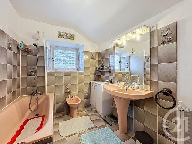 maison à vendre - 6 pièces - 189.6 m2 - JOUE DU PLAIN - 61 - BASSE-NORMANDIE - Century 21 Ml Immobilier