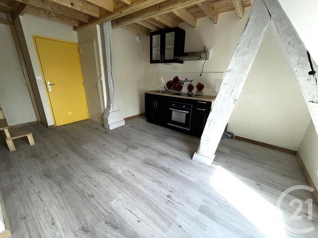 Appartement F2 à louer - 2 pièces - 24.0 m2 - ARGENTAN - 61 - BASSE-NORMANDIE - Century 21 Ml Immobilier