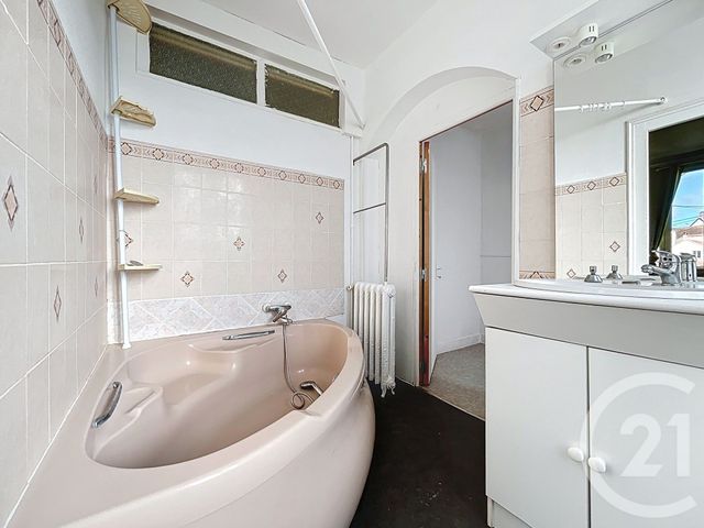 maison à louer - 3 pièces - 99.13 m2 - TRUN - 61 - BASSE-NORMANDIE - Century 21 Ml Immobilier