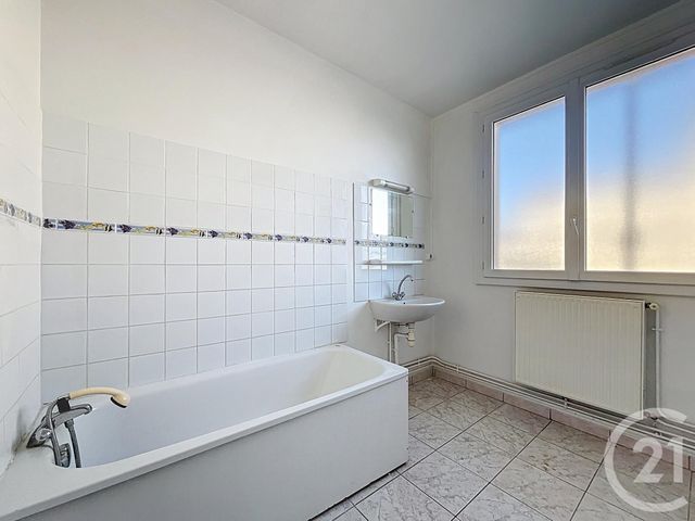 Appartement F1 à louer - 2 pièces - 37.87 m2 - ARGENTAN - 61 - BASSE-NORMANDIE - Century 21 Ml Immobilier