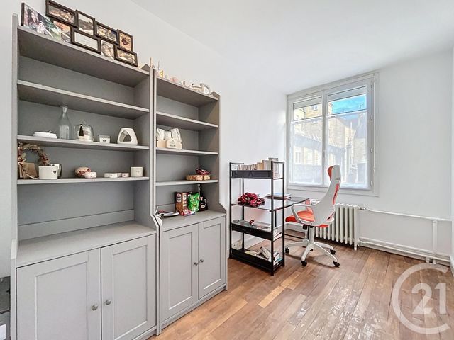 Appartement F2 à louer - 2 pièces - 75.0 m2 - ARGENTAN - 61 - BASSE-NORMANDIE - Century 21 Ml Immobilier