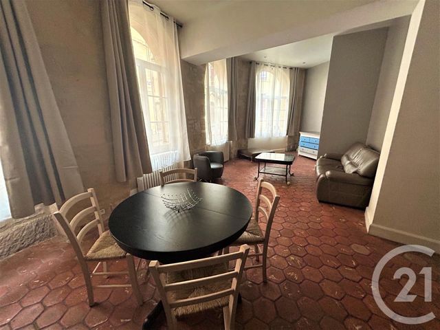 Appartement à louer - 3 pièces - 71.0 m2 - ARGENTAN - 61 - BASSE-NORMANDIE - Century 21 Ml Immobilier