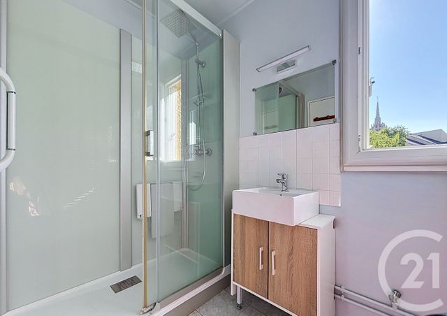 Appartement F4 à louer - 4 pièces - 86.0 m2 - ARGENTAN - 61 - BASSE-NORMANDIE - Century 21 Ml Immobilier