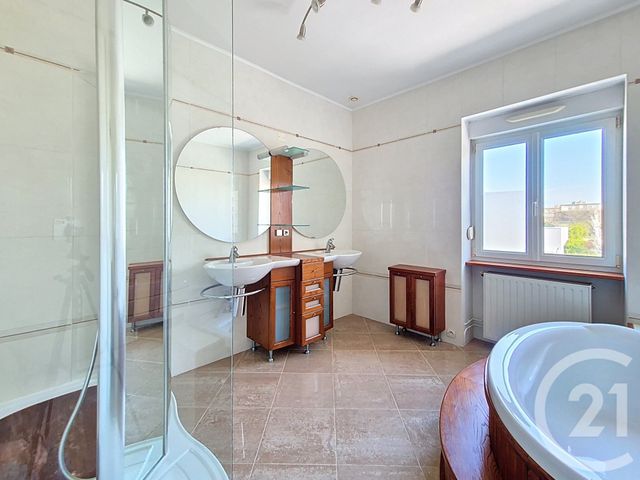 maison à vendre - 5 pièces - 107.17 m2 - ARGENTAN - 61 - BASSE-NORMANDIE - Century 21 Ml Immobilier