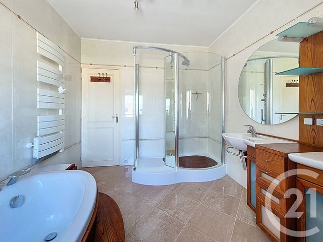 maison à vendre - 5 pièces - 107.17 m2 - ARGENTAN - 61 - BASSE-NORMANDIE - Century 21 Ml Immobilier