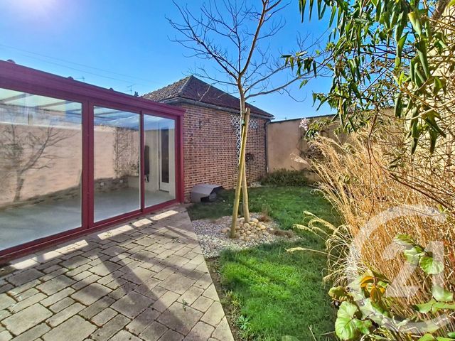 maison à vendre - 5 pièces - 107.17 m2 - ARGENTAN - 61 - BASSE-NORMANDIE - Century 21 Ml Immobilier