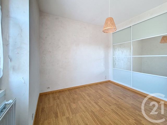 maison à vendre - 5 pièces - 107.17 m2 - ARGENTAN - 61 - BASSE-NORMANDIE - Century 21 Ml Immobilier