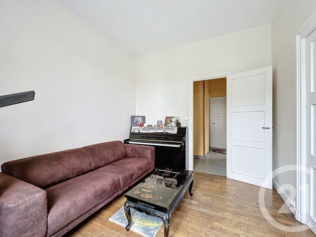 Appartement F2 à louer - 2 pièces - 54.24 m2 - ARGENTAN - 61 - BASSE-NORMANDIE - Century 21 Ml Immobilier