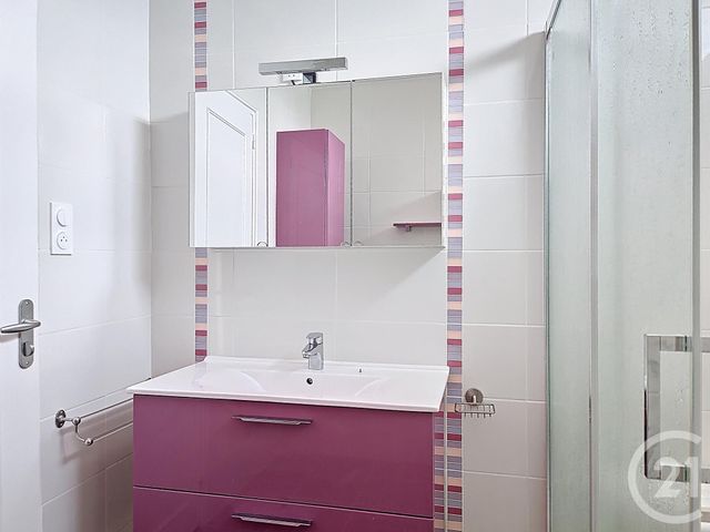 Appartement F3 à louer - 3 pièces - 86.31 m2 - ARGENTAN - 61 - BASSE-NORMANDIE - Century 21 Ml Immobilier