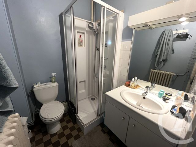 Appartement F2 à louer - 2 pièces - 48.0 m2 - ARGENTAN - 61 - BASSE-NORMANDIE - Century 21 Ml Immobilier