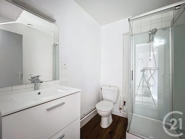 Appartement F2 à louer - 2 pièces - 40.0 m2 - ARGENTAN - 61 - BASSE-NORMANDIE - Century 21 Ml Immobilier