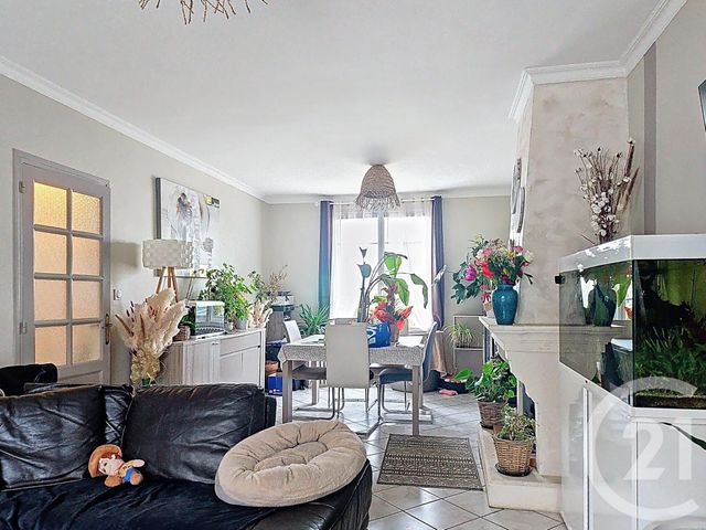 maison à louer - 6 pièces - 115.1 m2 - ARGENTAN - 61 - BASSE-NORMANDIE - Century 21 Ml Immobilier