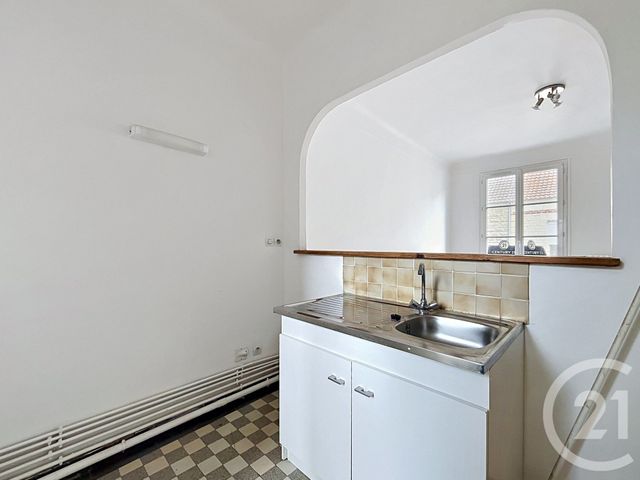 Appartement F2 à louer - 2 pièces - 36.0 m2 - ARGENTAN - 61 - BASSE-NORMANDIE - Century 21 Ml Immobilier