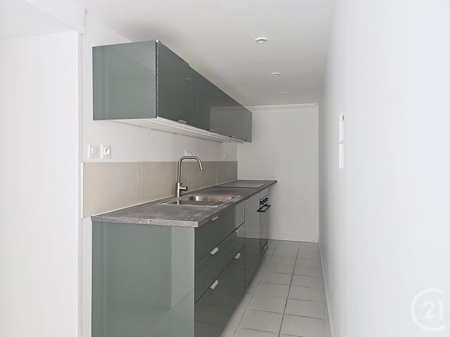 Appartement F2 à louer - 3 pièces - 65.0 m2 - ARGENTAN - 61 - BASSE-NORMANDIE - Century 21 Ml Immobilier