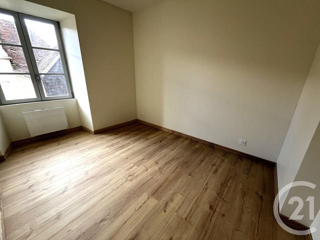 Appartement F3 à louer - 3 pièces - 56.0 m2 - ARGENTAN - 61 - BASSE-NORMANDIE - Century 21 Ml Immobilier