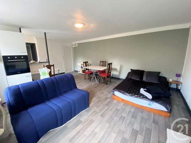 Appartement F1 à louer - 1 pièce - 34.0 m2 - ARGENTAN - 61 - BASSE-NORMANDIE - Century 21 Ml Immobilier