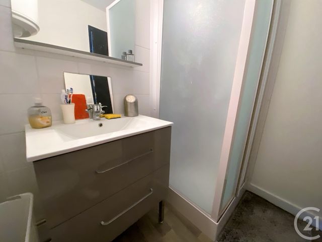 Appartement F1 à louer - 1 pièce - 34.0 m2 - ARGENTAN - 61 - BASSE-NORMANDIE - Century 21 Ml Immobilier