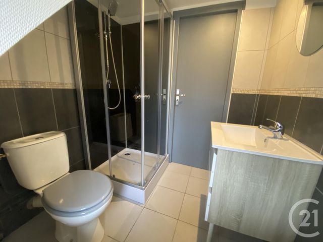 Appartement F1 à louer - 1 pièce - 24.3 m2 - ARGENTAN - 61 - BASSE-NORMANDIE - Century 21 Ml Immobilier