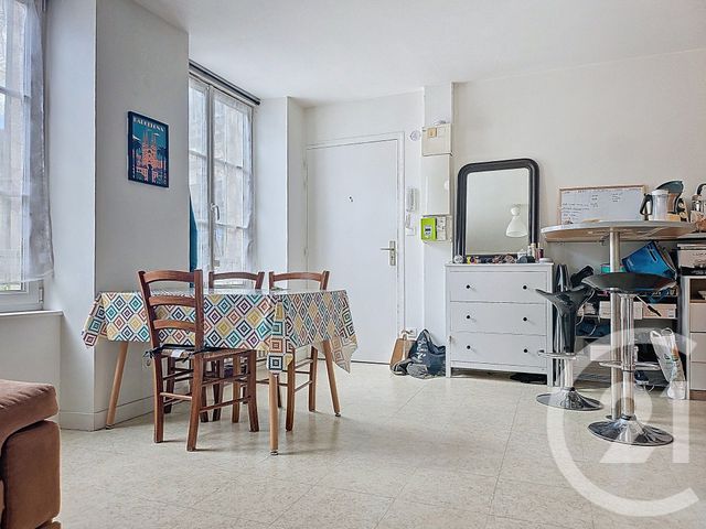 Appartement F1 à louer - 2 pièces - 35.0 m2 - ARGENTAN - 61 - BASSE-NORMANDIE - Century 21 Ml Immobilier