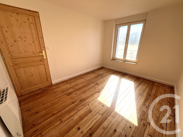 Appartement F3 à louer - 3 pièces - 49.0 m2 - TRUN - 61 - BASSE-NORMANDIE - Century 21 Ml Immobilier
