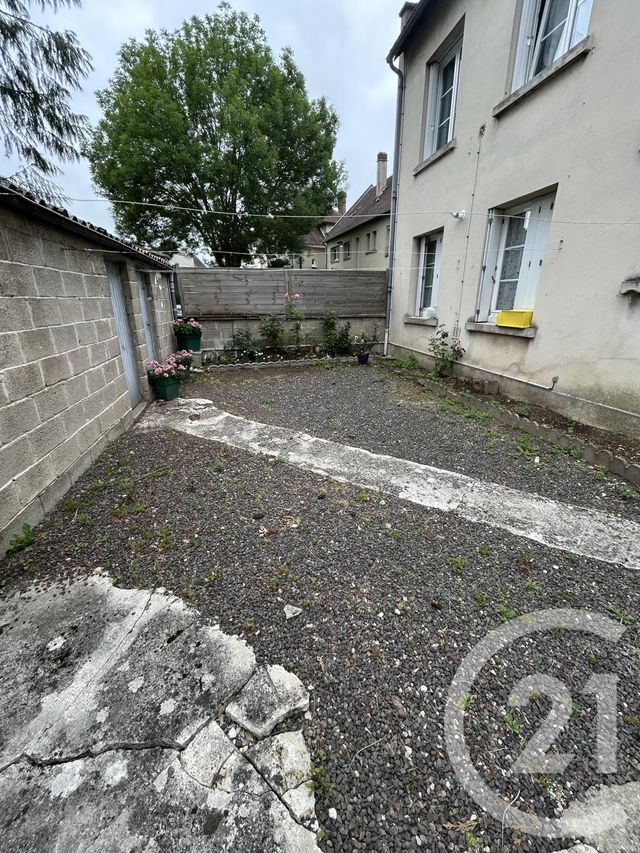 Appartement à louer - 2 pièces - 52.8 m2 - ARGENTAN - 61 - BASSE-NORMANDIE - Century 21 Ml Immobilier