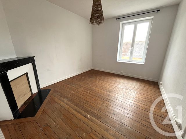 Appartement F3 à louer - 3 pièces - 47.0 m2 - TRUN - 61 - BASSE-NORMANDIE - Century 21 Ml Immobilier