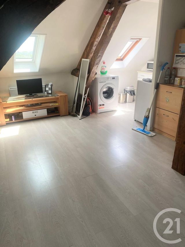 Appartement Studio à louer - 1 pièce - 36.0 m2 - ARGENTAN - 61 - BASSE-NORMANDIE - Century 21 Ml Immobilier