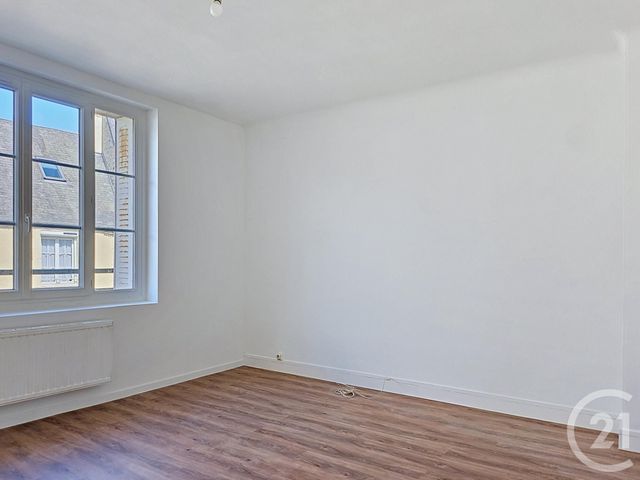 Appartement F2 à louer - 2 pièces - 47.75 m2 - ARGENTAN - 61 - BASSE-NORMANDIE - Century 21 Ml Immobilier