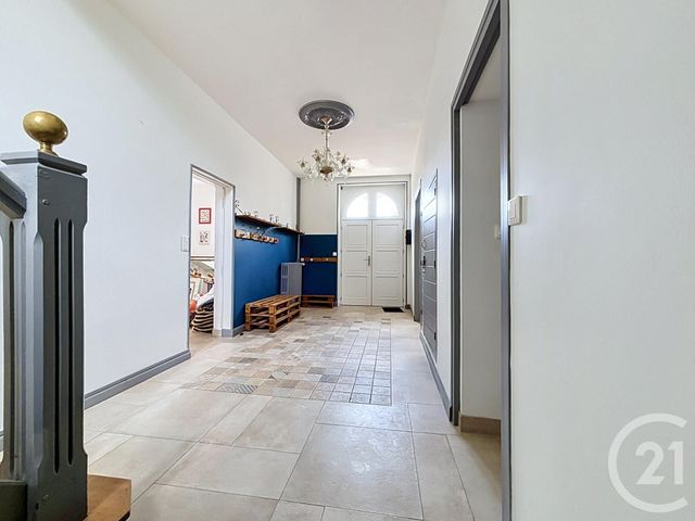 maison à louer - 7 pièces - 203.68 m2 - ARGENTAN - 61 - BASSE-NORMANDIE - Century 21 Ml Immobilier