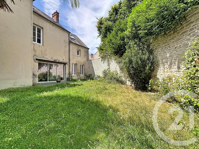maison à louer - 7 pièces - 203.68 m2 - ARGENTAN - 61 - BASSE-NORMANDIE - Century 21 Ml Immobilier